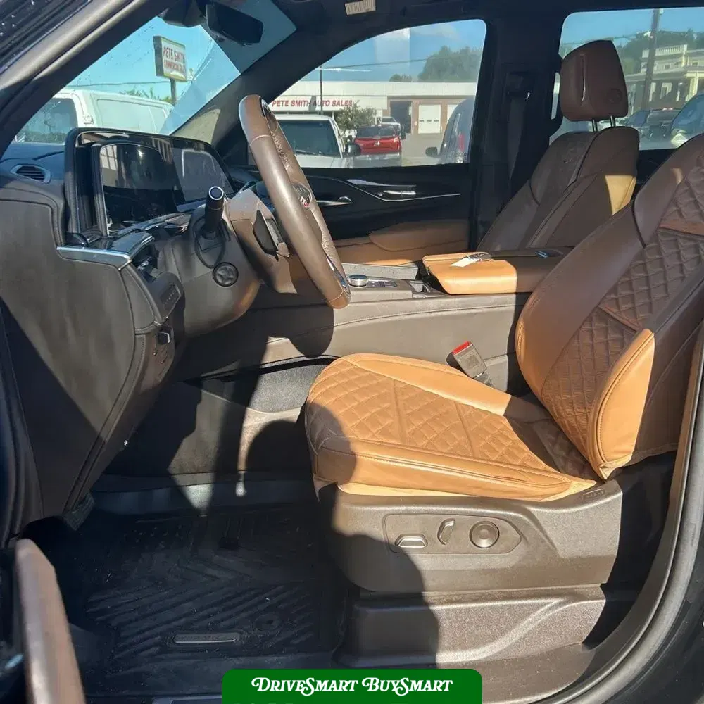 2022 Cadillac Escalade Sport