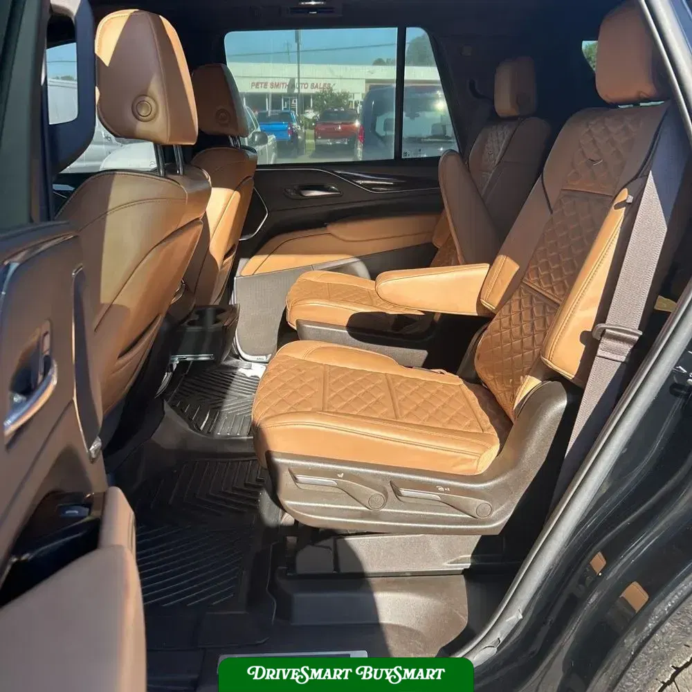 2022 Cadillac Escalade Sport