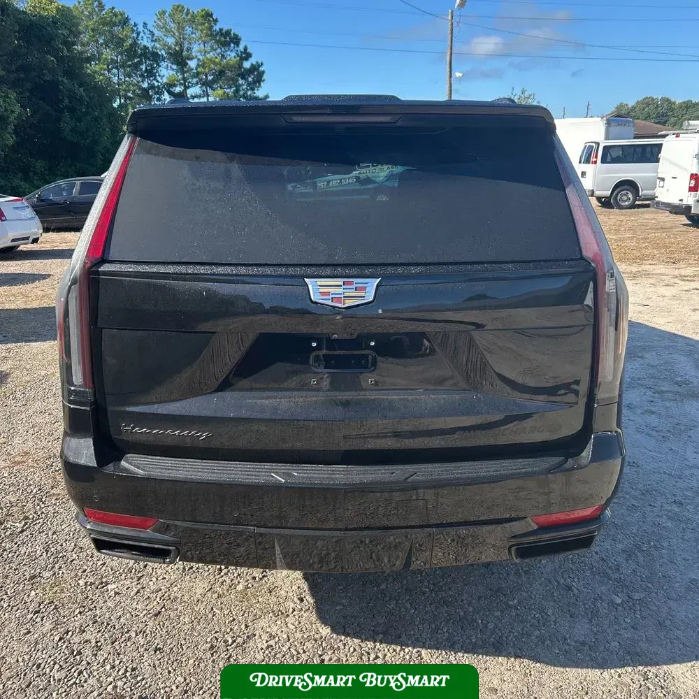 2022 Cadillac Escalade Sport