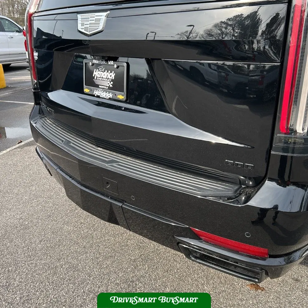 2024 Cadillac Escalade Sport
