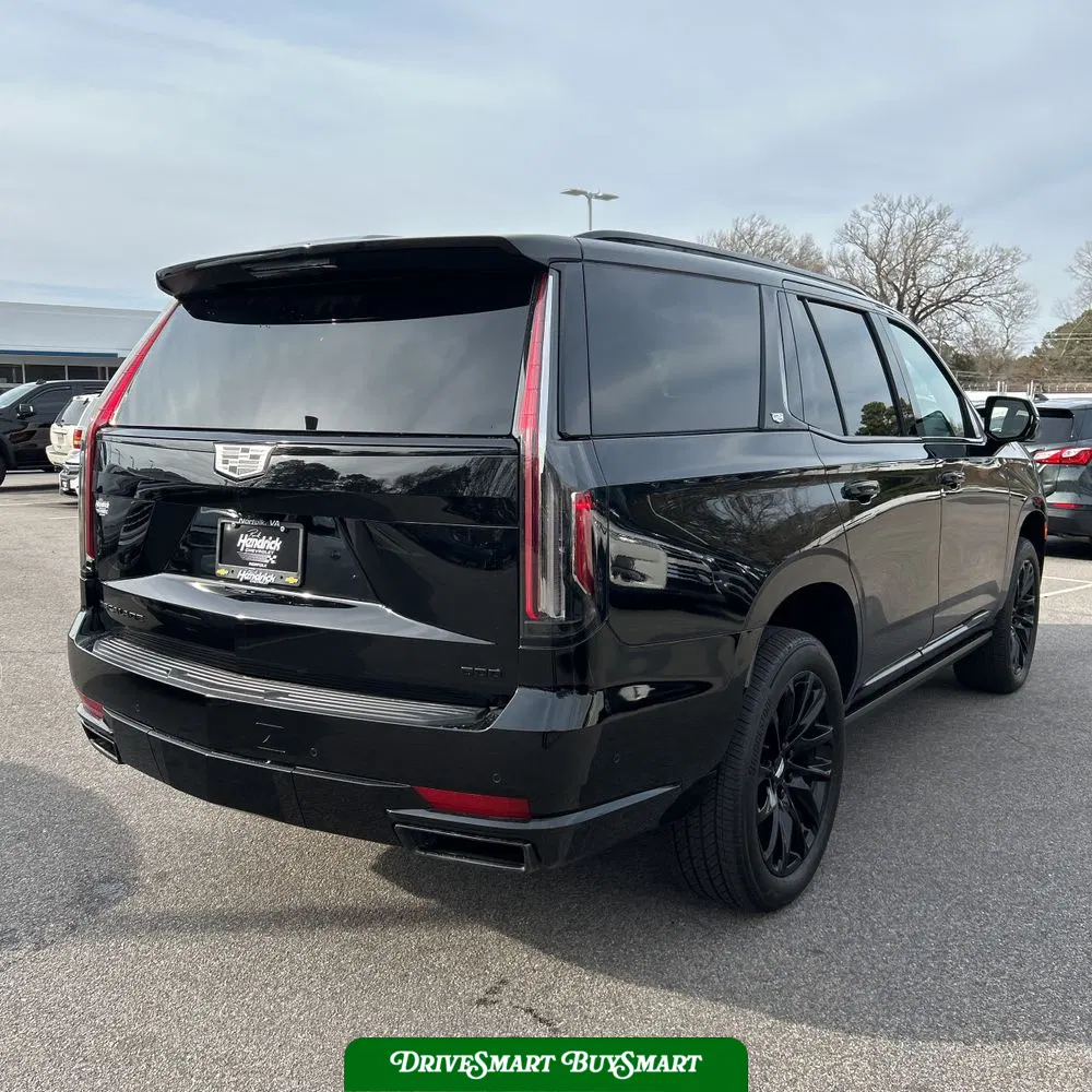 2024 Cadillac Escalade Sport