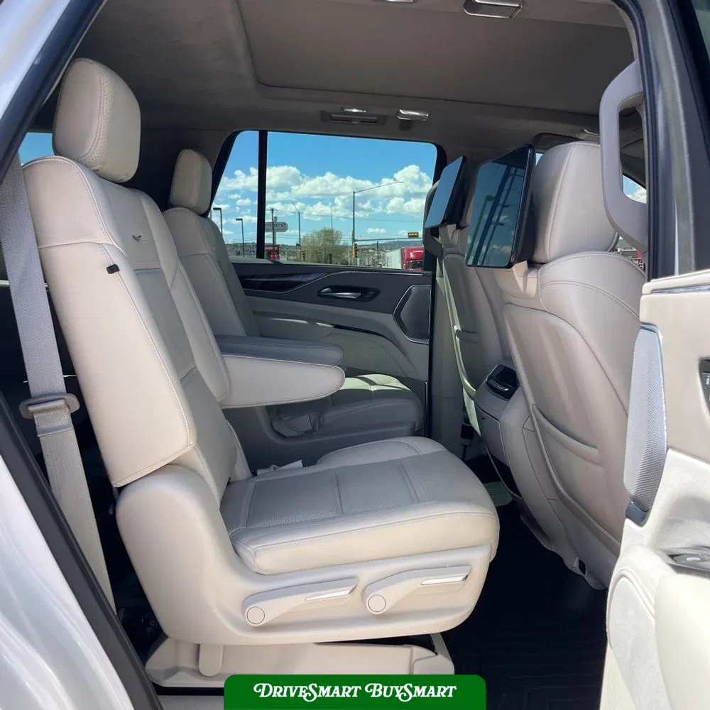 2022 Cadillac Escalade Sport Platinum