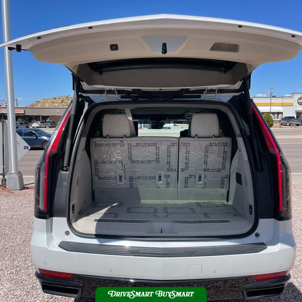 2022 Cadillac Escalade Sport Platinum