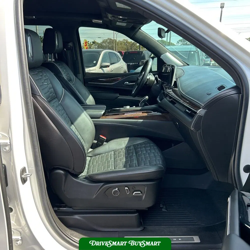 2022 Cadillac Escalade Sport Platinum