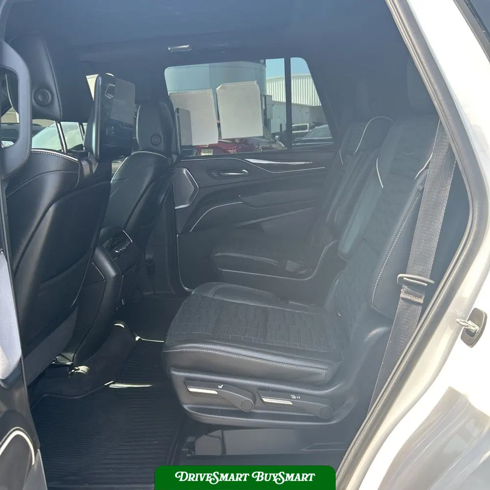 2022 Cadillac Escalade Sport Platinum