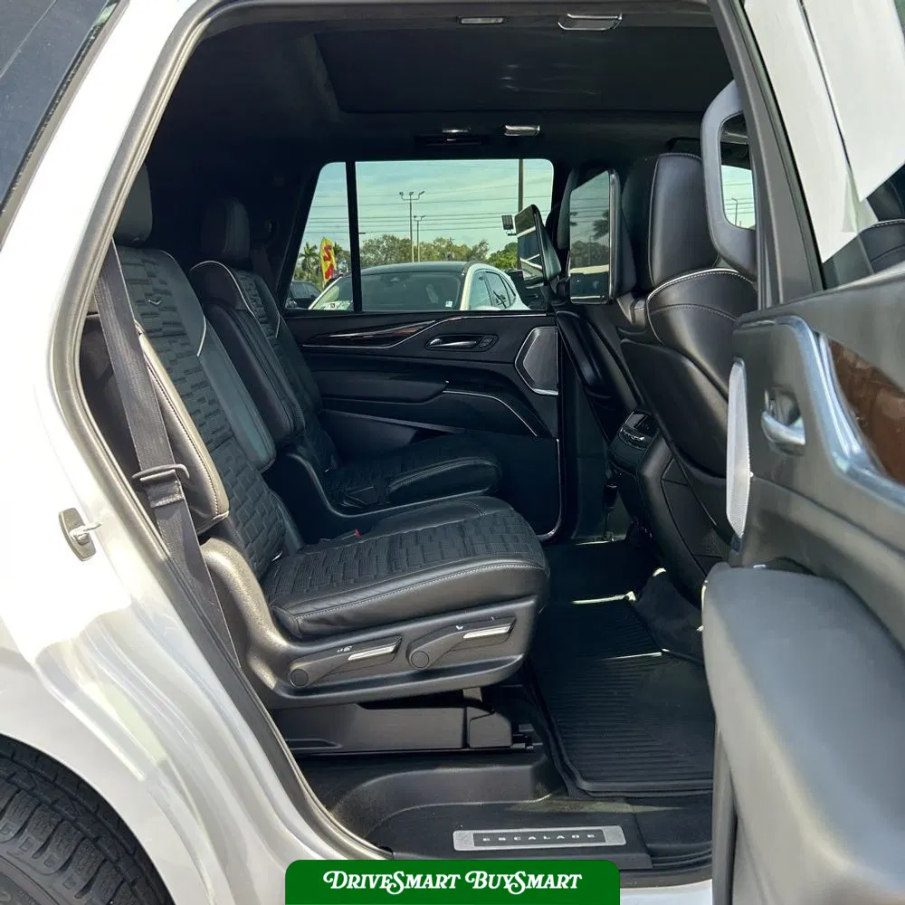 2022 Cadillac Escalade Sport Platinum