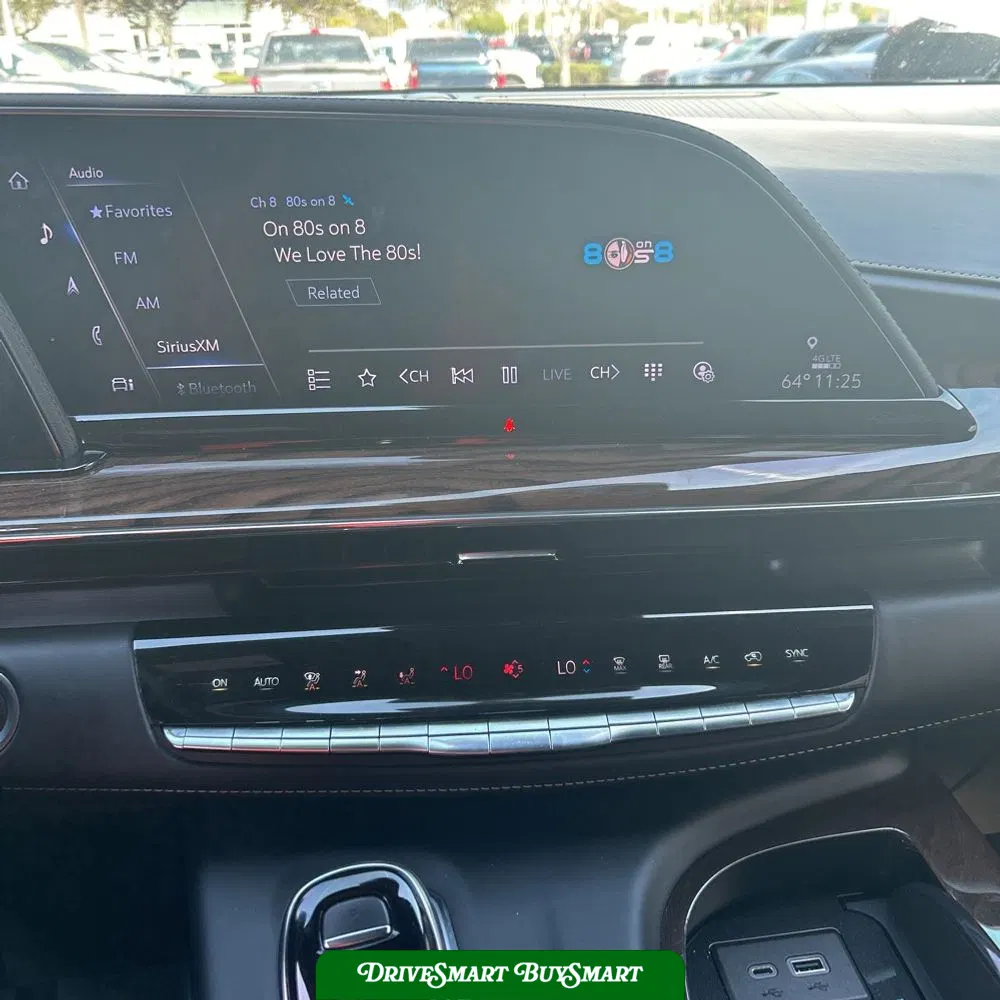 2022 Cadillac Escalade Sport Platinum