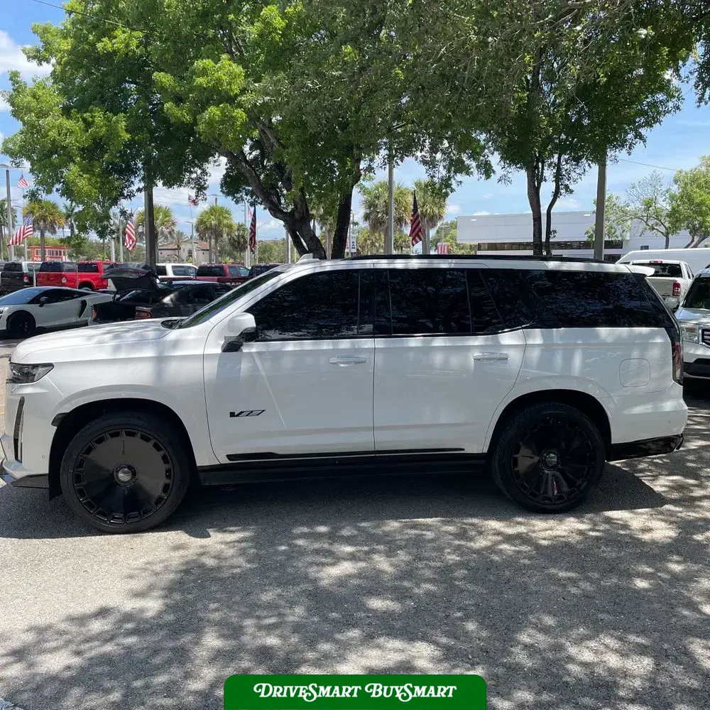 2023 Cadillac Escalade-V Base