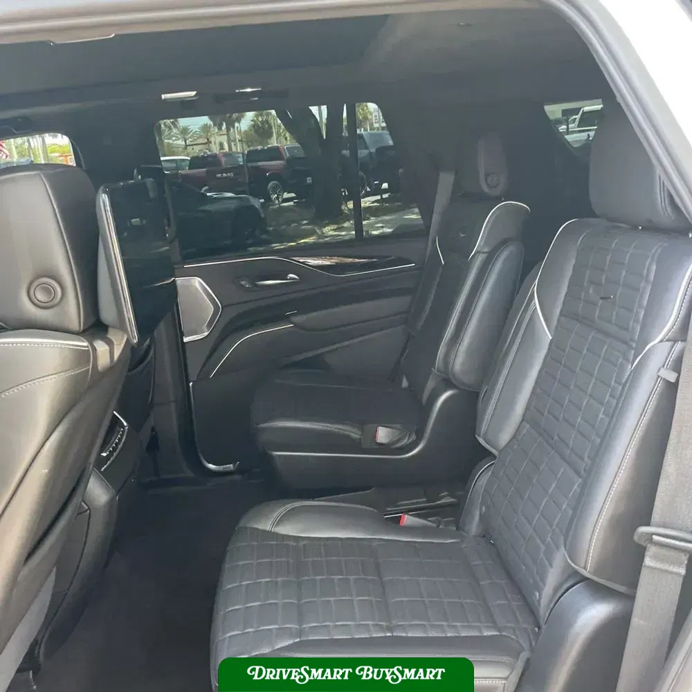 2023 Cadillac Escalade-V Base