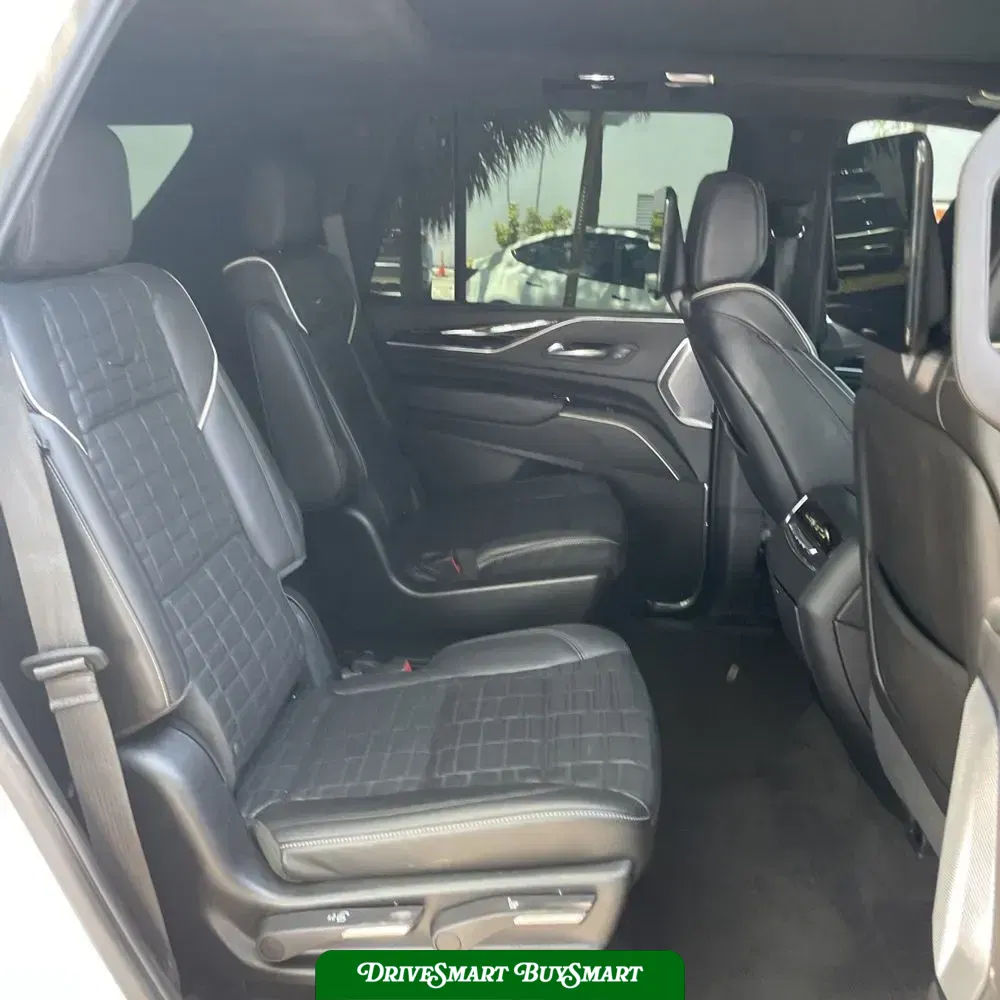 2023 Cadillac Escalade-V Base