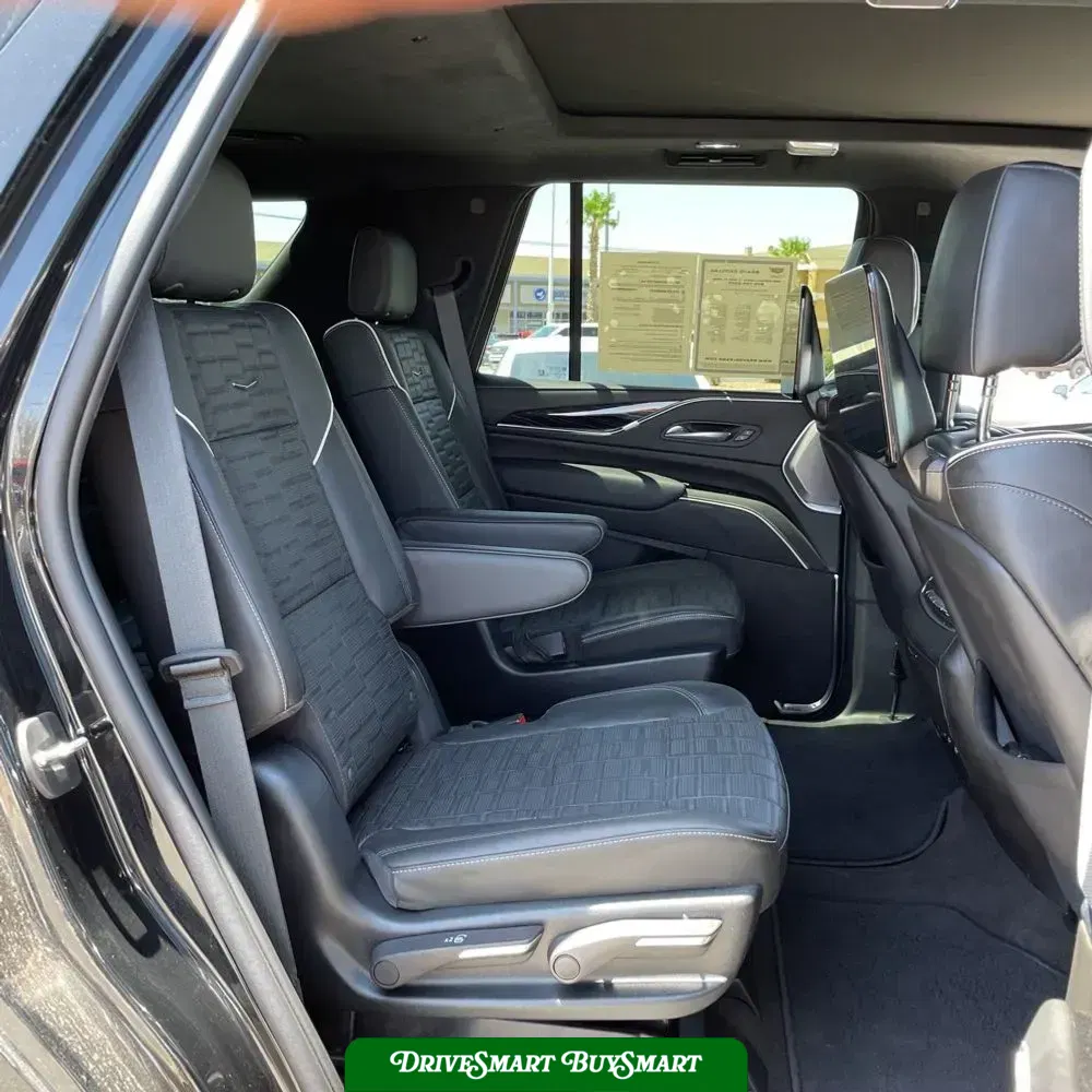 2023 Cadillac Escalade-V Base