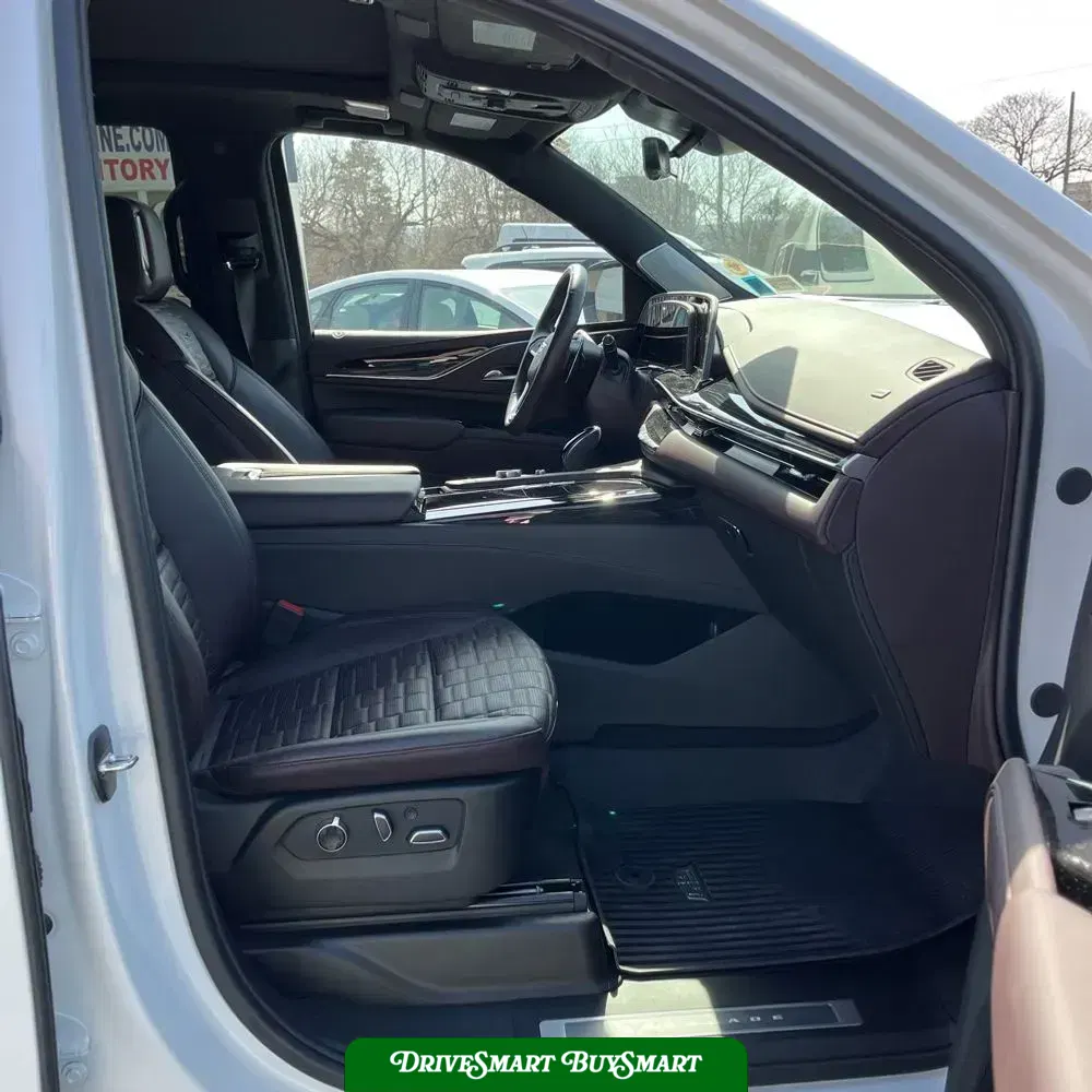 2024 Cadillac Escalade-V Base