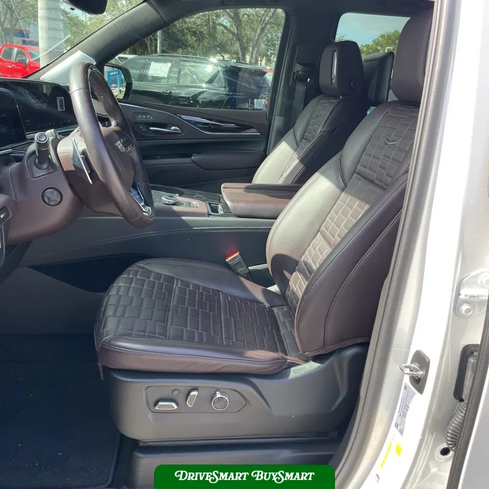 2023 Cadillac Escalade-V Base