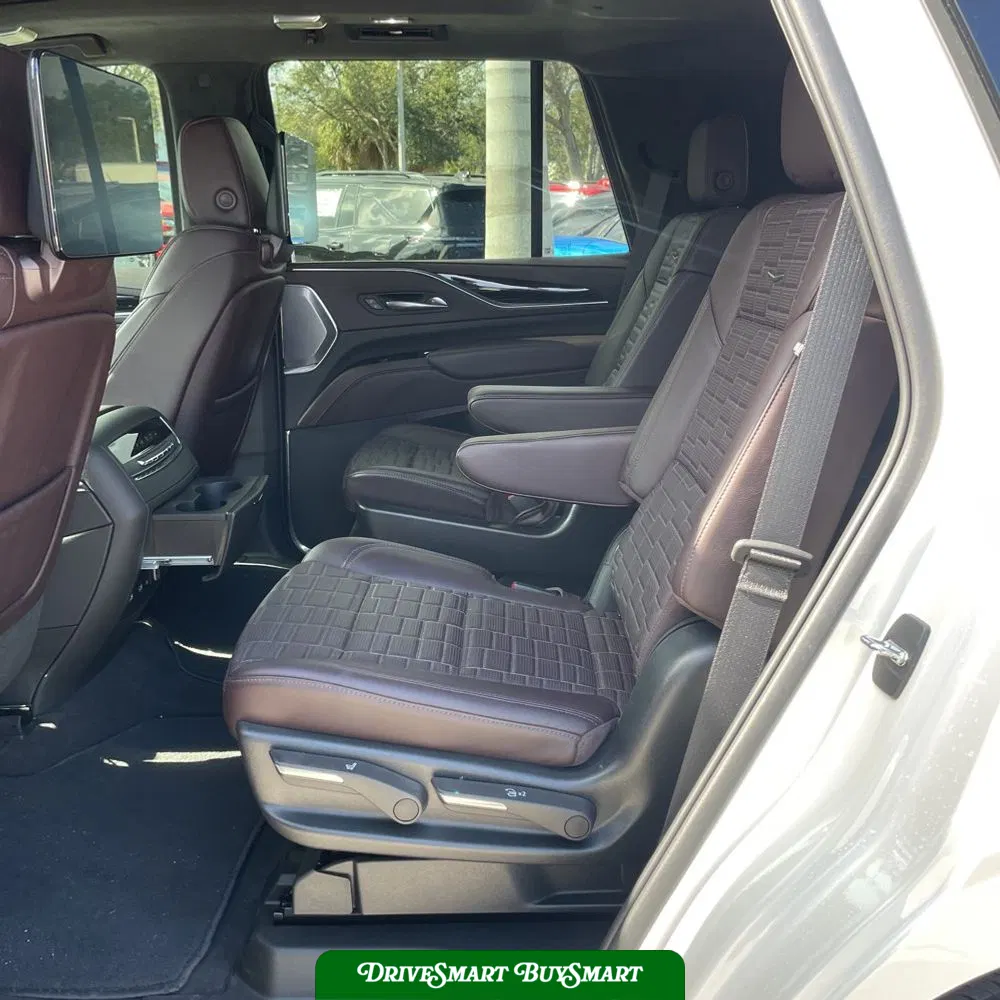 2023 Cadillac Escalade-V Base