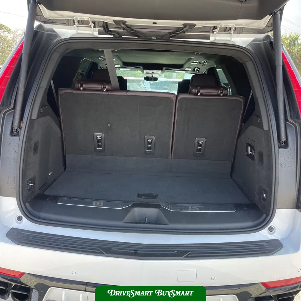 2023 Cadillac Escalade-V Base