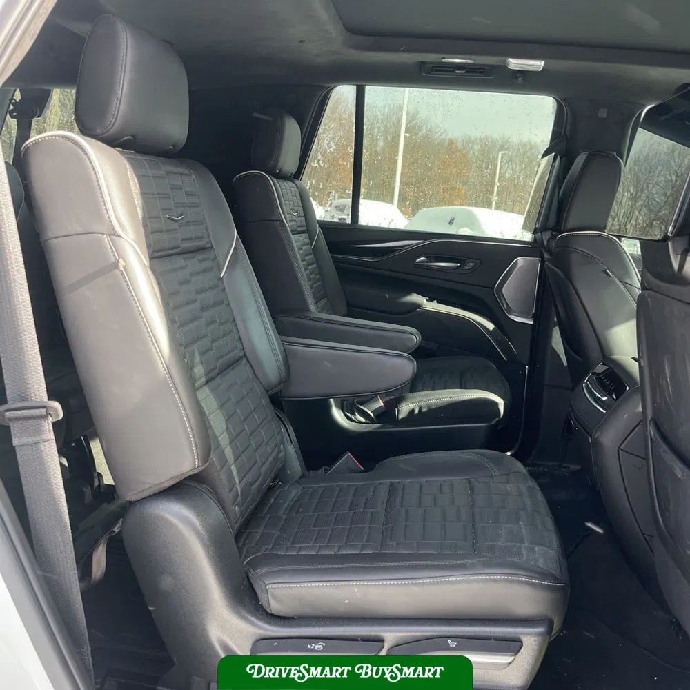 2023 Cadillac Escalade-V Base