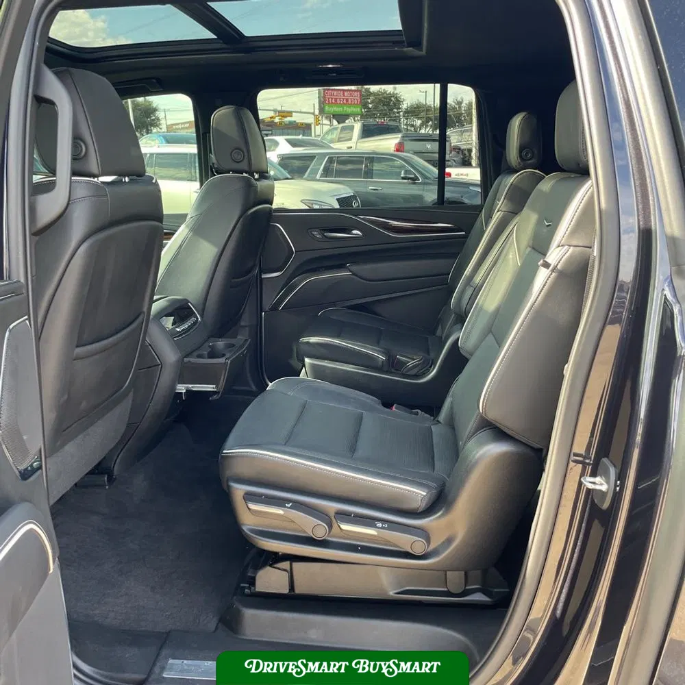 2022 Cadillac Escalade ESV Premium Luxury