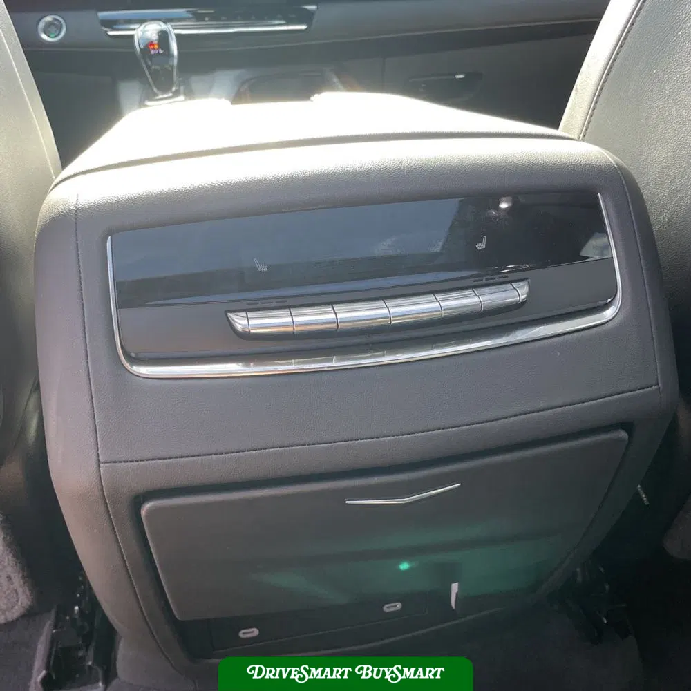 2022 Cadillac Escalade ESV Premium Luxury