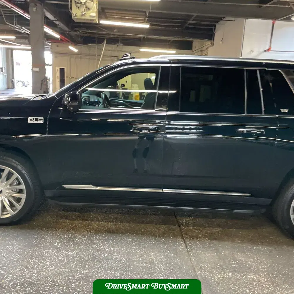 2023 Cadillac Escalade ESV Premium Luxury