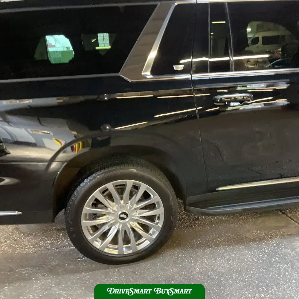 2023 Cadillac Escalade ESV Premium Luxury