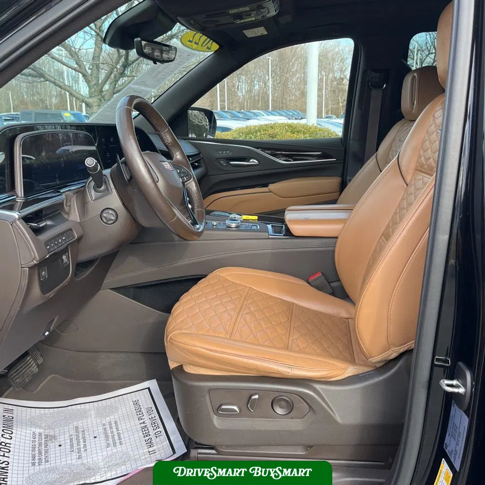 2022 Cadillac Escalade ESV Premium Luxury