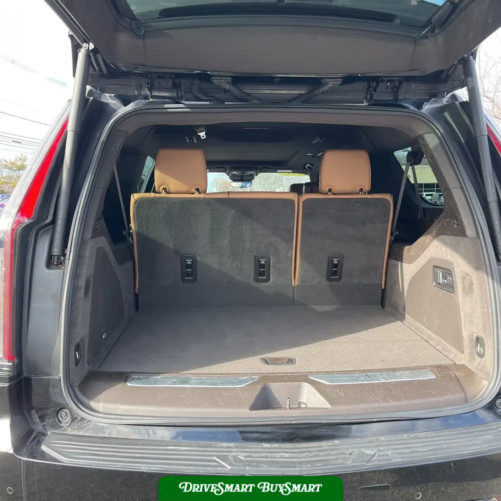 2022 Cadillac Escalade ESV Premium Luxury