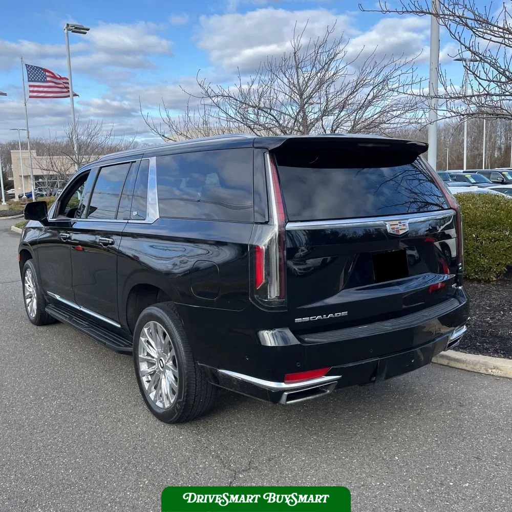 2022 Cadillac Escalade ESV Premium Luxury
