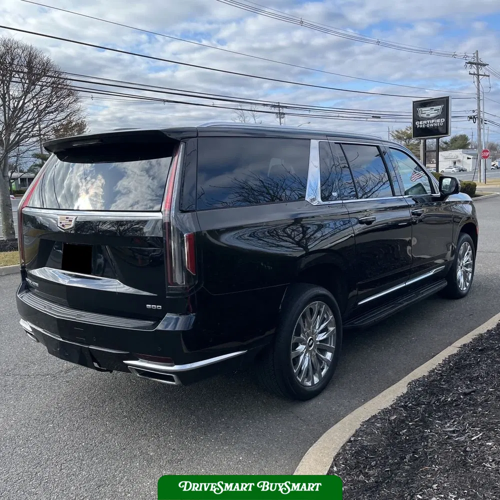 2022 Cadillac Escalade ESV Premium Luxury