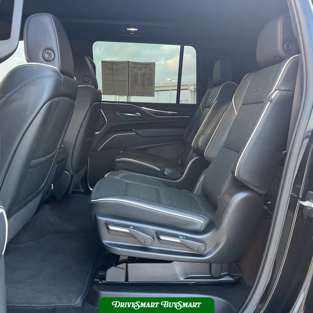 2023 Cadillac Escalade ESV Premium Luxury