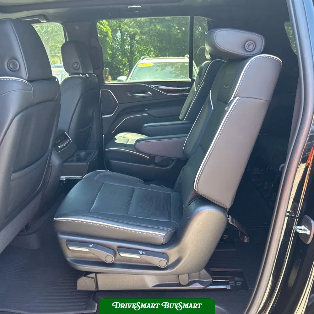2022 Cadillac Escalade ESV Premium Luxury