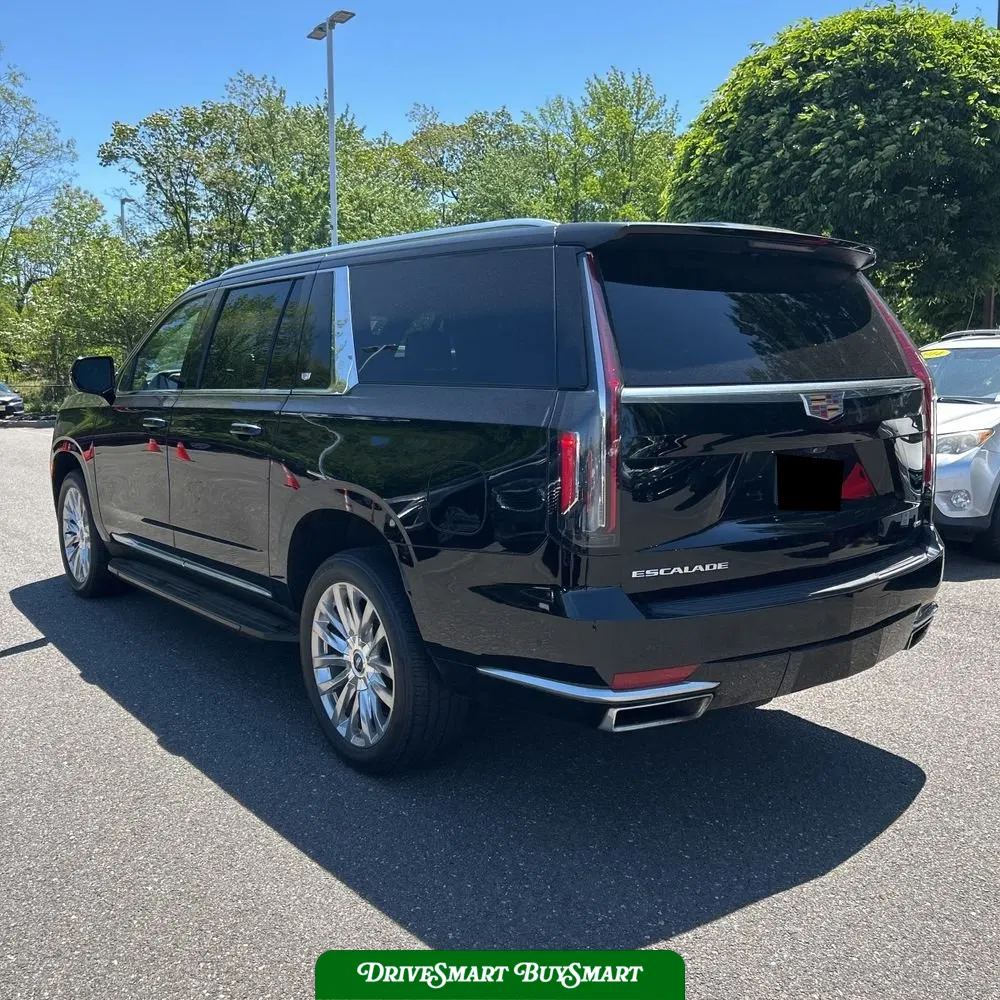 2022 Cadillac Escalade ESV Premium Luxury
