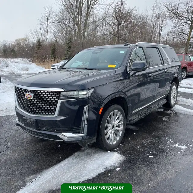 2022 Cadillac Escalade ESV Premium Luxury