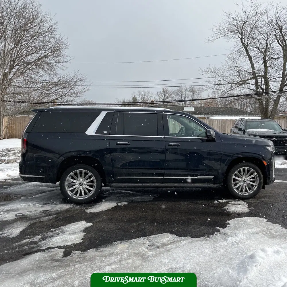 2022 Cadillac Escalade ESV Premium Luxury