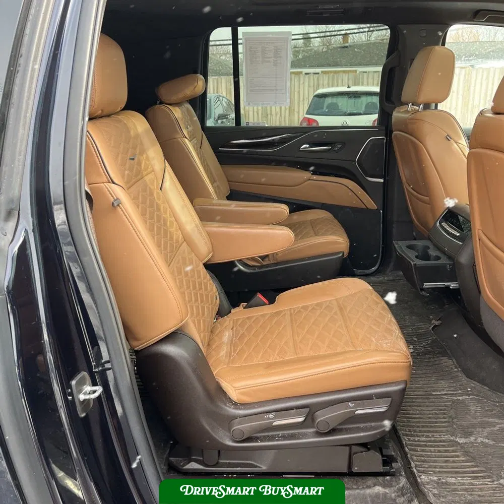 2022 Cadillac Escalade ESV Premium Luxury