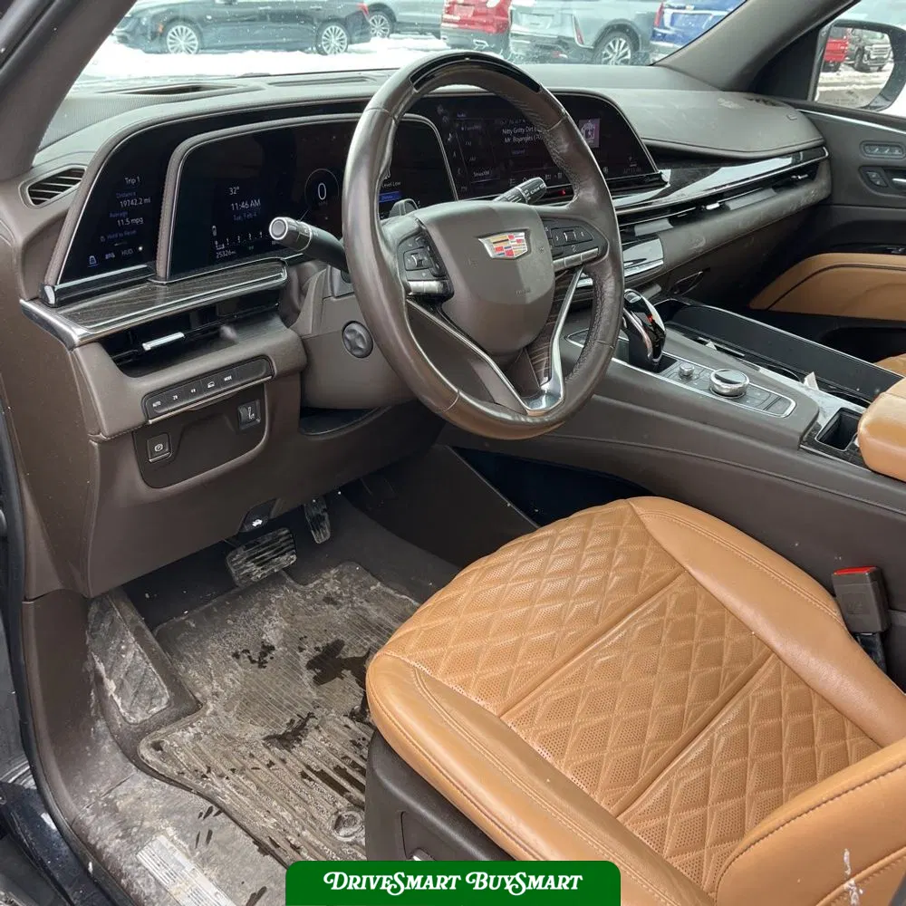 2022 Cadillac Escalade ESV Premium Luxury