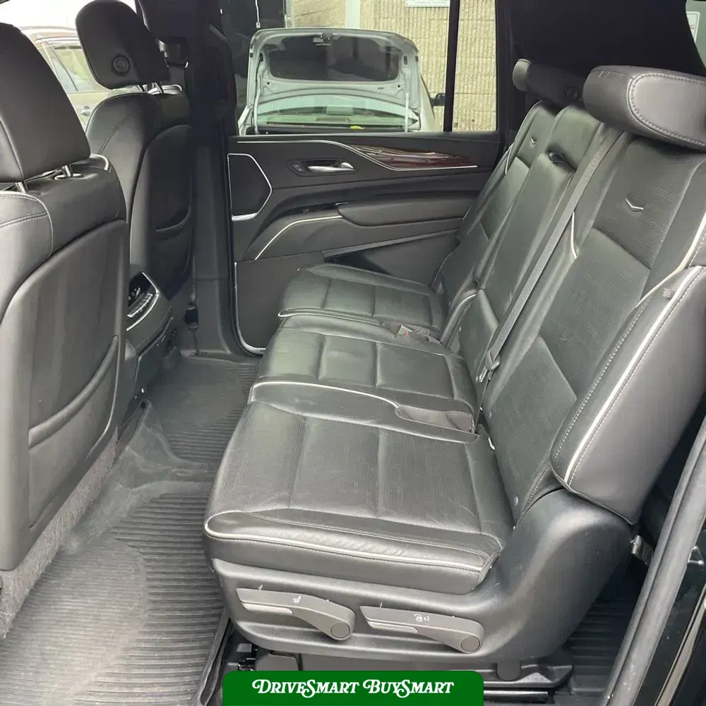 2022 Cadillac Escalade ESV Premium Luxury