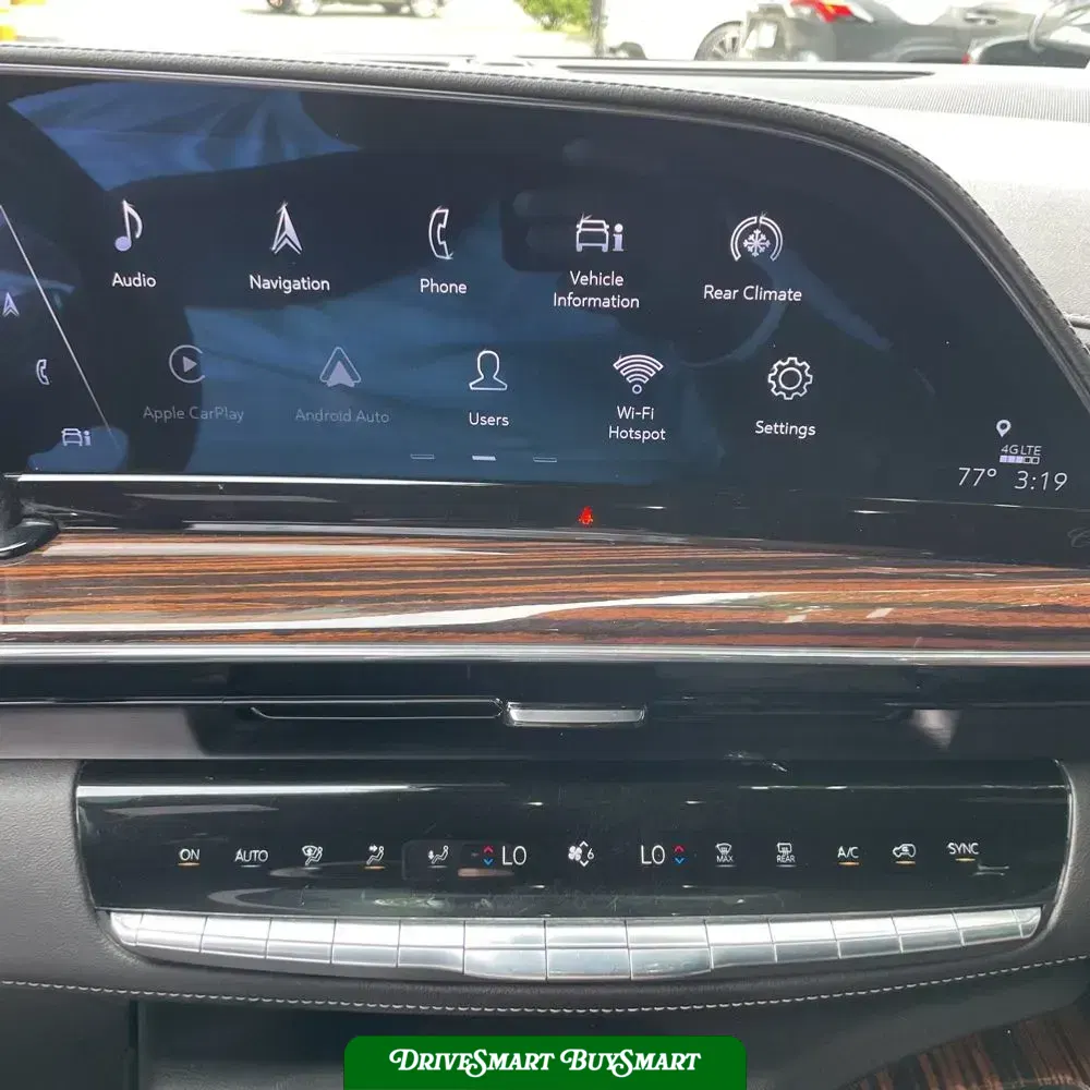 2022 Cadillac Escalade ESV Premium Luxury