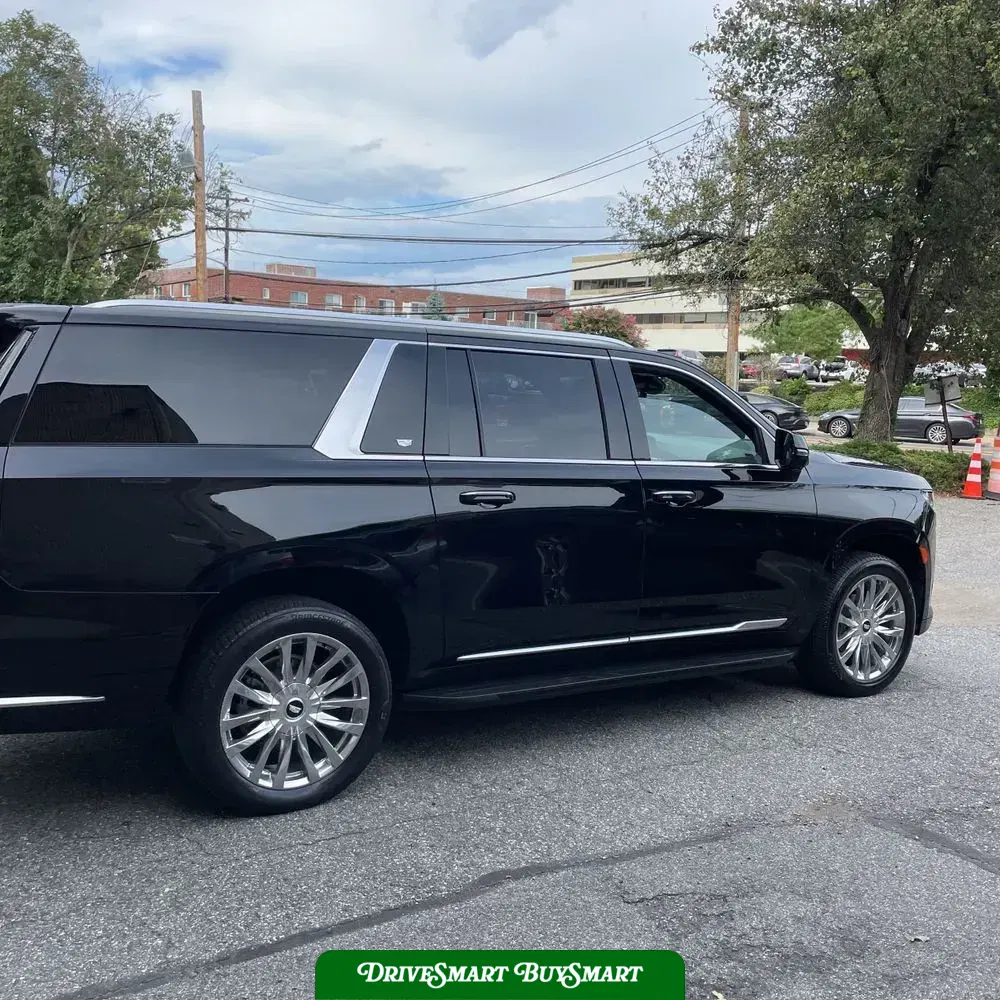 2022 Cadillac Escalade ESV Premium Luxury