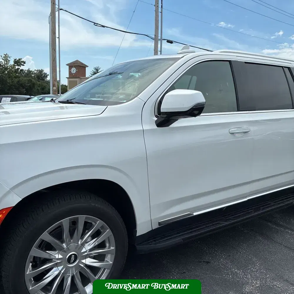 2023 Cadillac Escalade ESV Premium Luxury