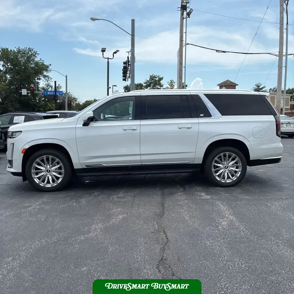 2023 Cadillac Escalade ESV Premium Luxury