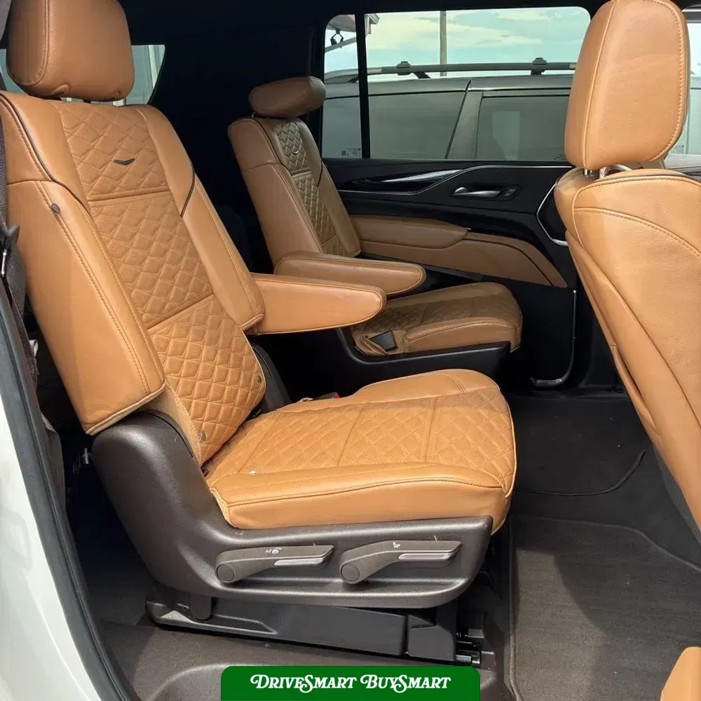 2023 Cadillac Escalade ESV Premium Luxury