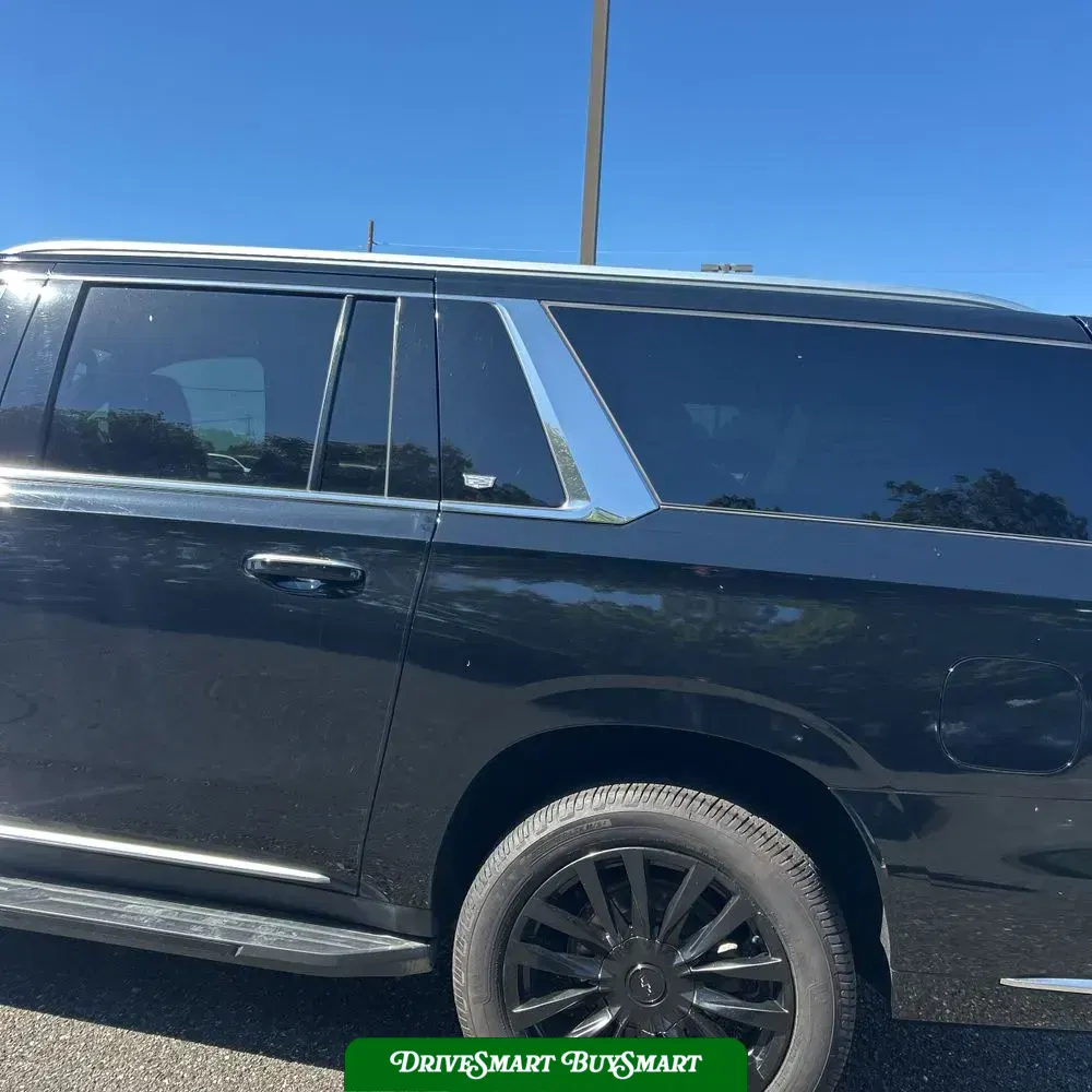2023 Cadillac Escalade ESV Premium Luxury