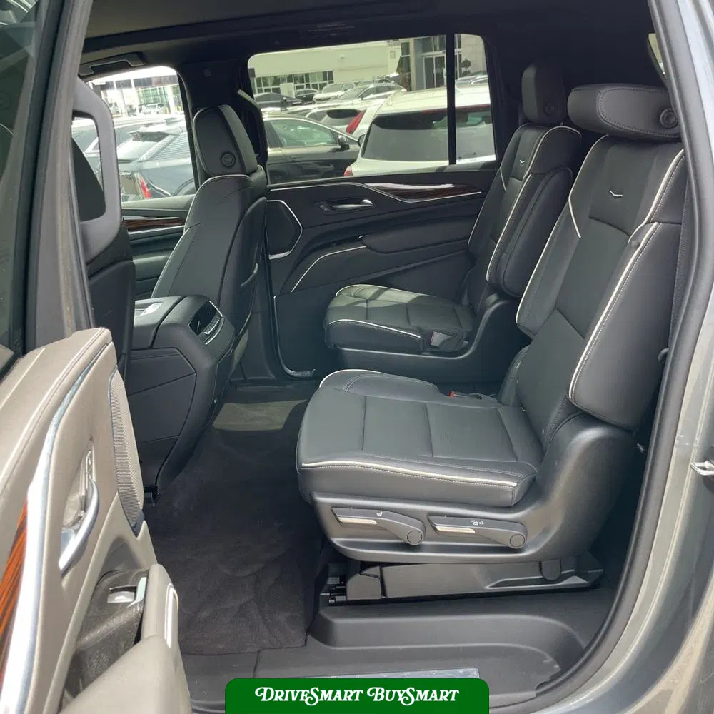 2022 Cadillac Escalade ESV Premium Luxury