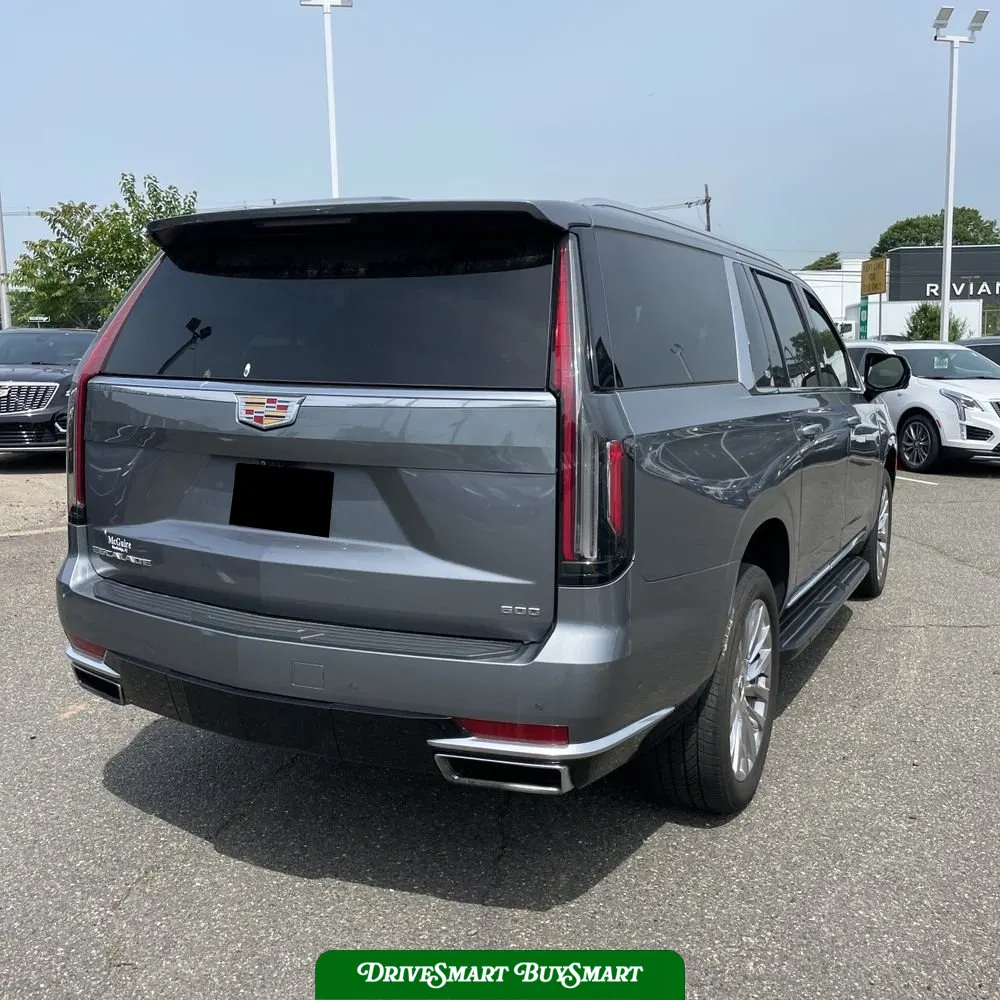2022 Cadillac Escalade ESV Premium Luxury