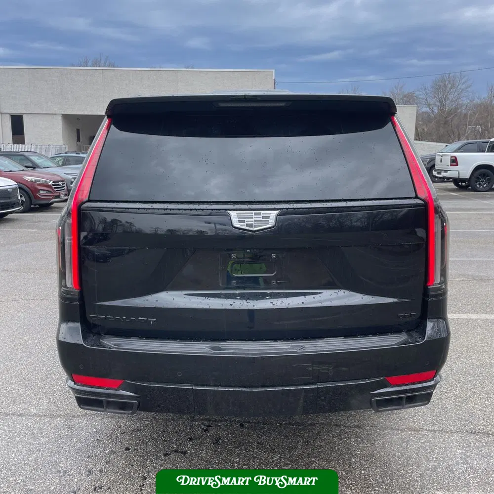 2022 Cadillac Escalade ESV Sport