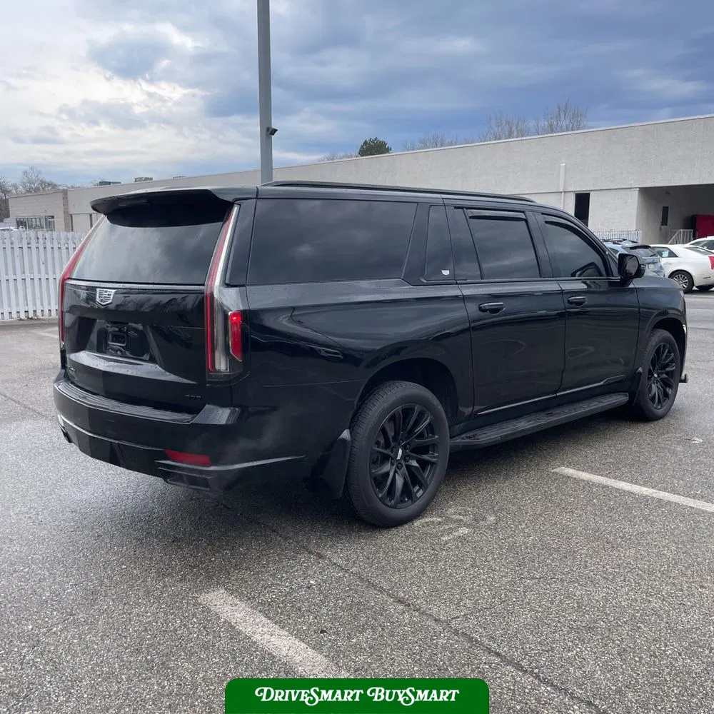 2022 Cadillac Escalade ESV Sport