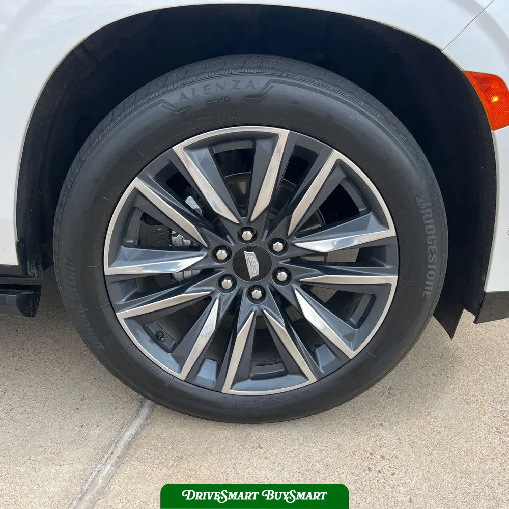 2023 Cadillac Escalade ESV Sport