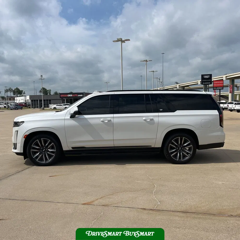 2023 Cadillac Escalade ESV Sport