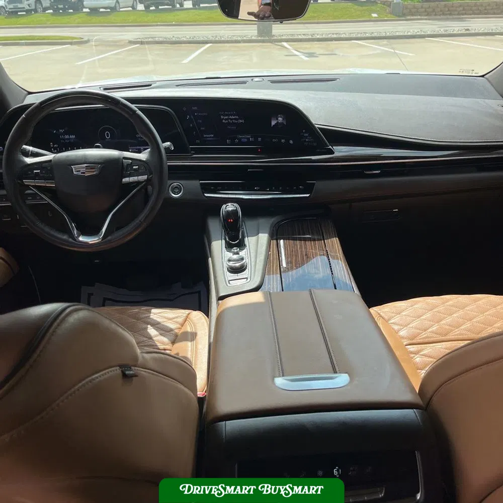 2023 Cadillac Escalade ESV Sport