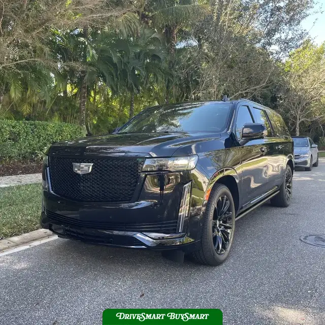 2024 Cadillac Escalade ESV Sport